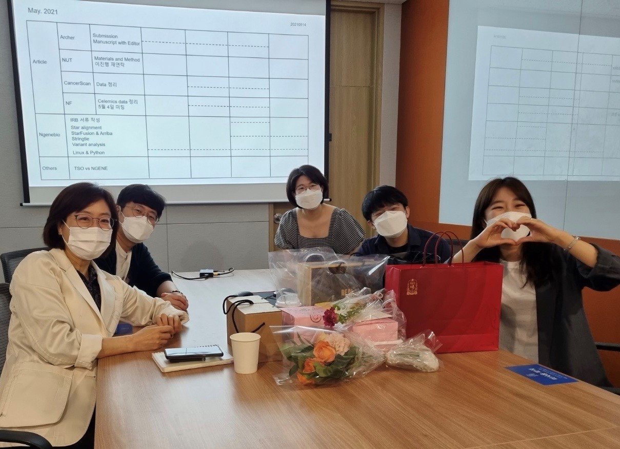 2021 스승의 날.jpg
