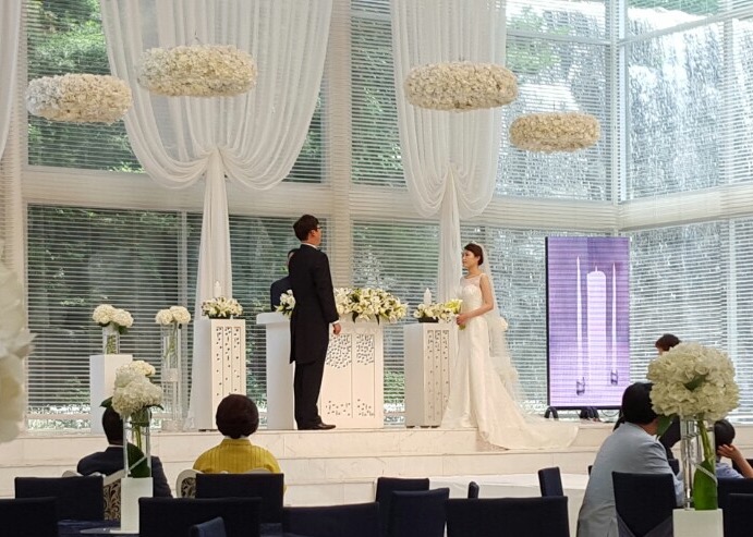 정유림선생님 결혼식.jpg